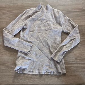 Taupe/Cream colored knit turtleneck long sleeve